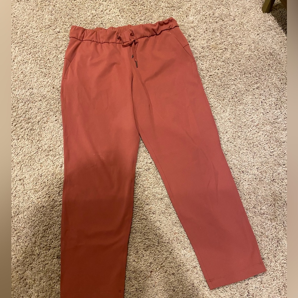 Lululemon On The Fly pant. Like new!